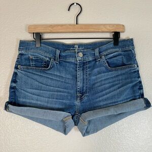 7 For All Mankind 7 FAM Rolled Hem Denim Shorts size 32 $128